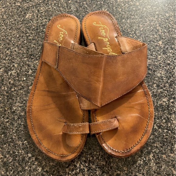 Free People Tan Leather Sandals - Picture 1 of 13